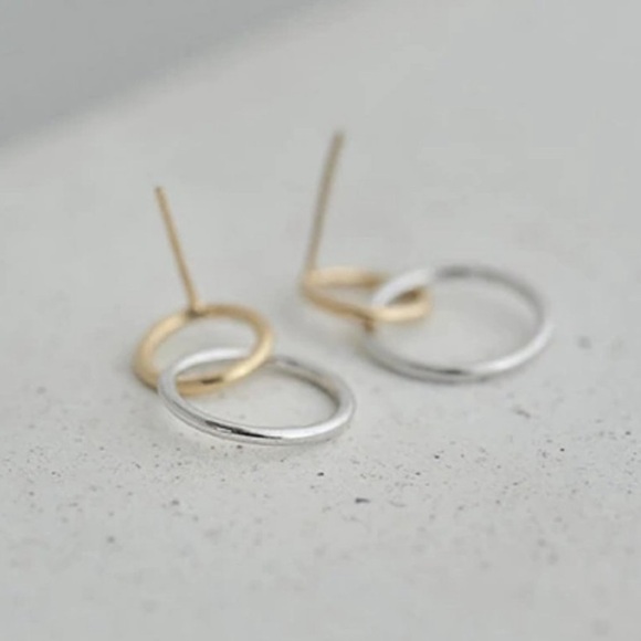 🎉hp🎉new Gold/Sterling Silver Double Circle Earrings - Picture 6 of 11
